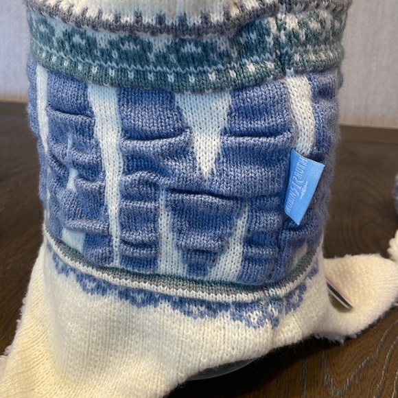 Ski hat from Amsterdam Holland . Super cute and soft. - Picture 6 of 10